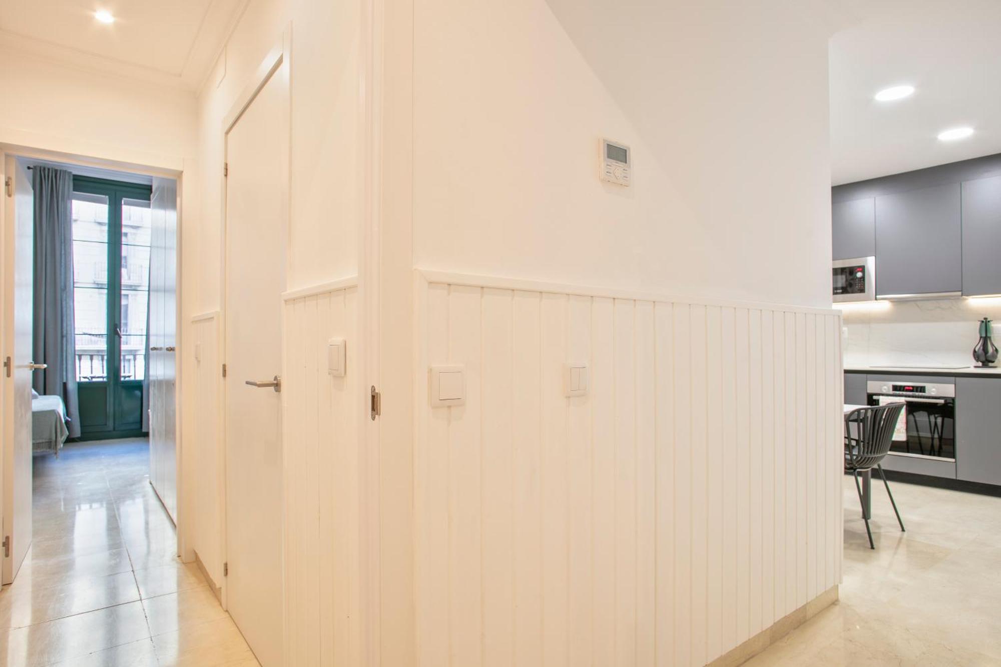 Anton'S Downtown Apartment Barcelona Ngoại thất bức ảnh